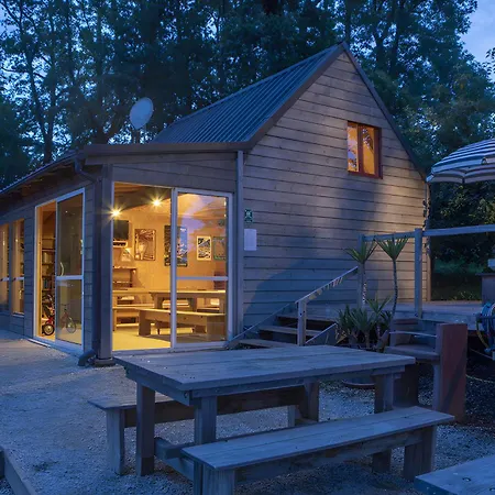 Chalet 4 *